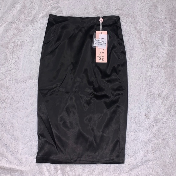 Oh Polly Dresses & Skirts - Oh Polly long pencil skirt BNWT